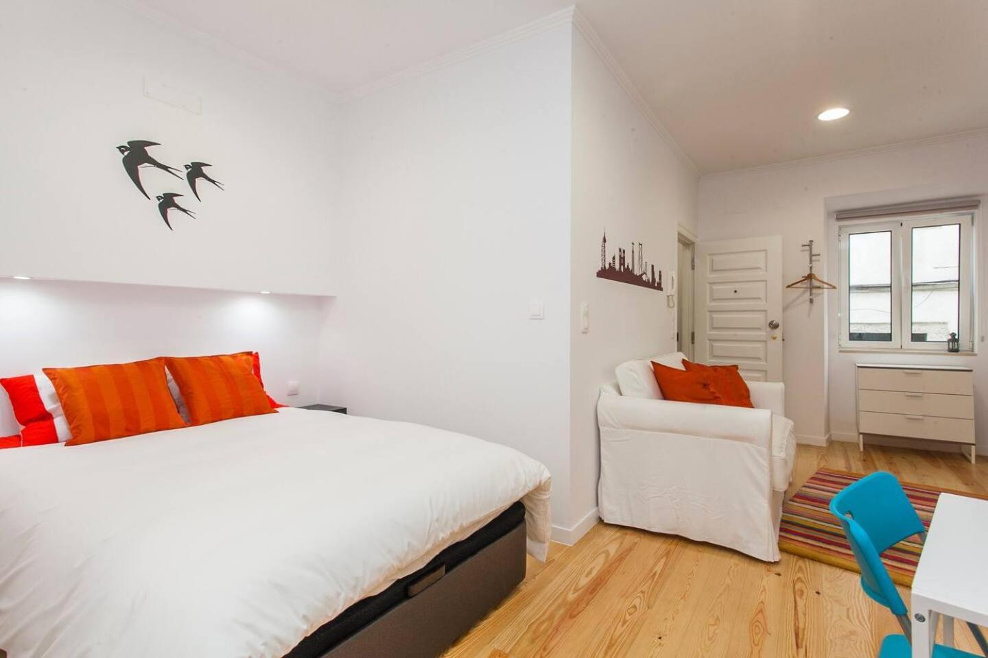 Whome Hidden Gem In Alfama Perfect To Explore Lisboa Exterior foto